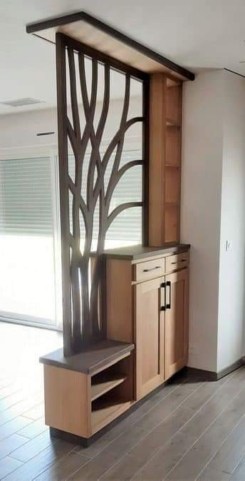 Tree carved partition Ahmedabad